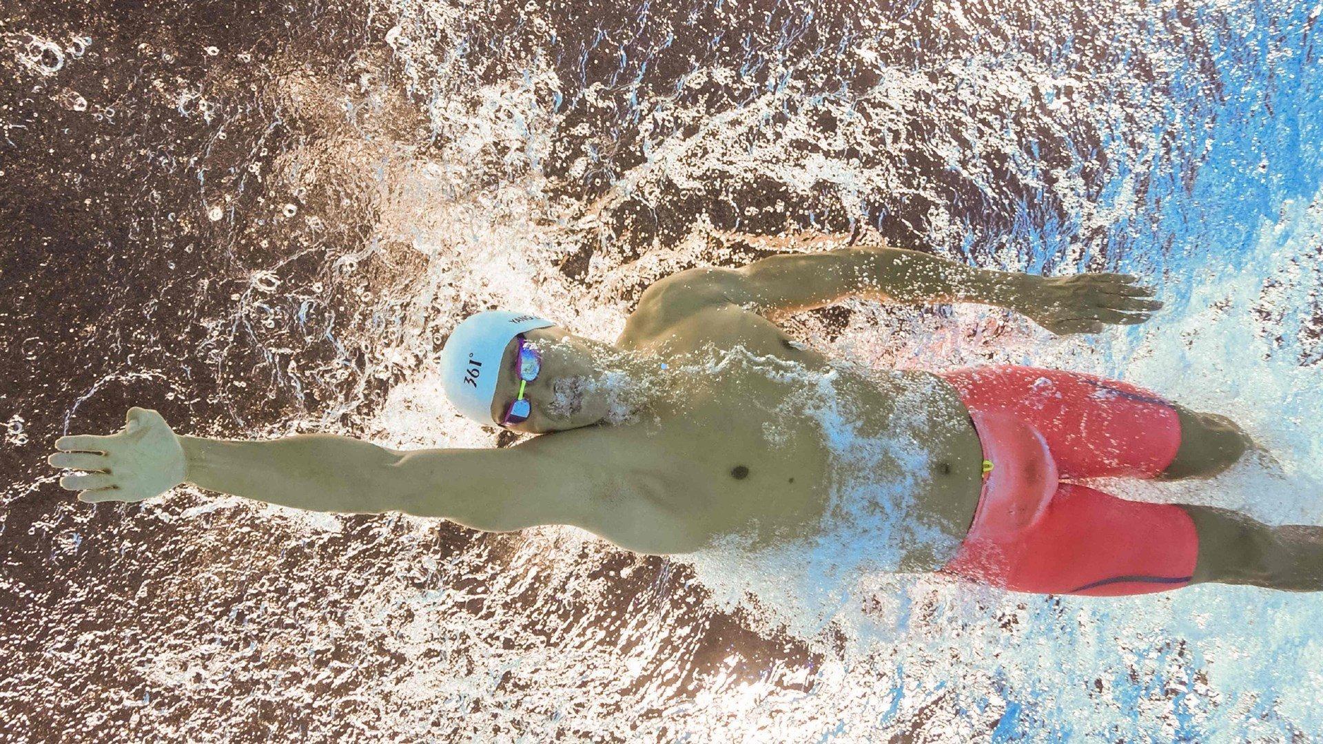 星驰组合激战三局逆转日本强敌，挺进马来西亚公开赛十六强